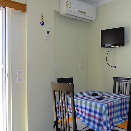 Modern Sea View Apartment Ксаміл Екстер'єр фото